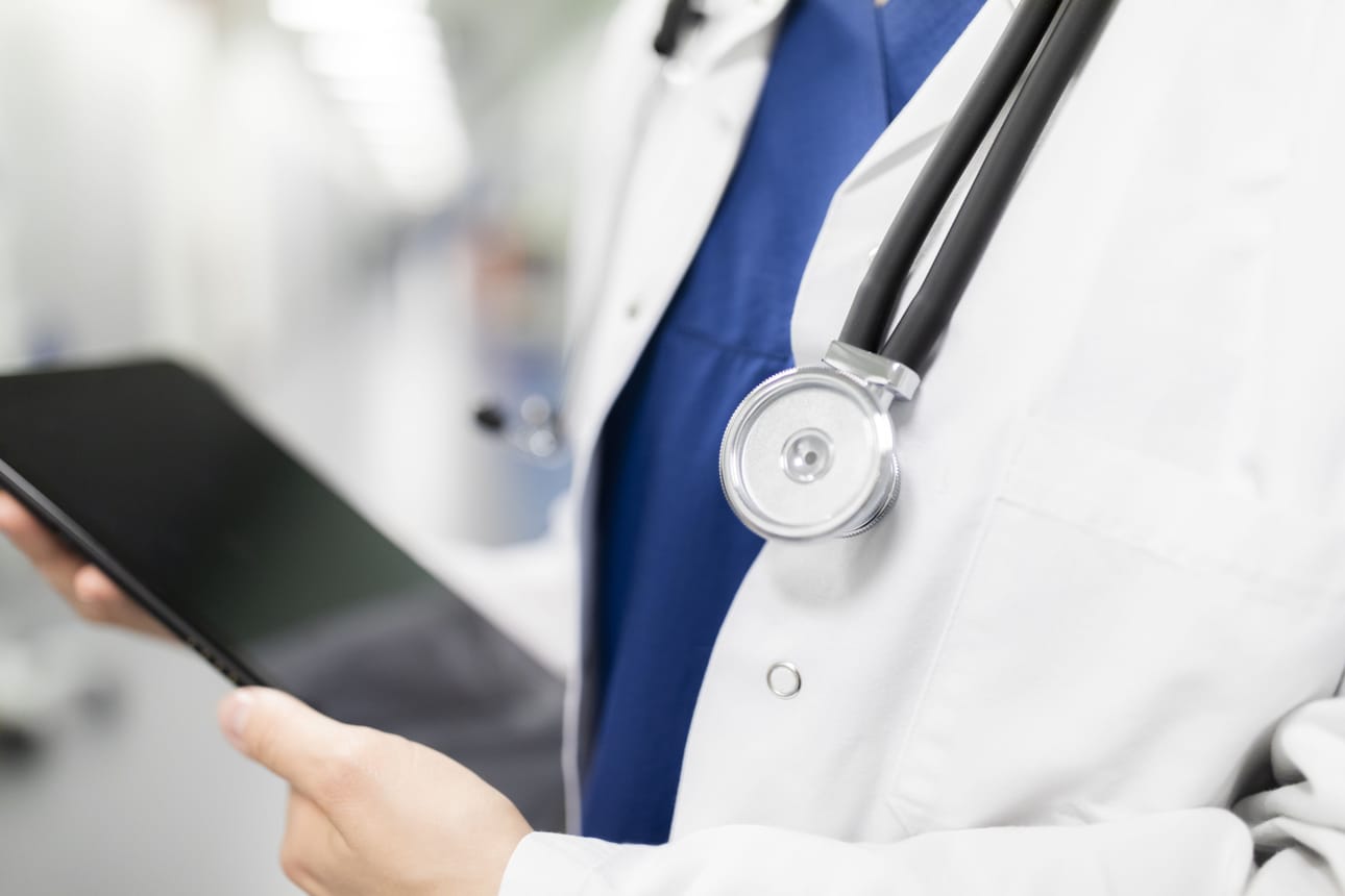 Oulun yliopistollisessa sairaalassa (OYS) oli aamulla hoidossa yhteensä 8 koronapotilasta, joista kuusi oli tehohoidossa.