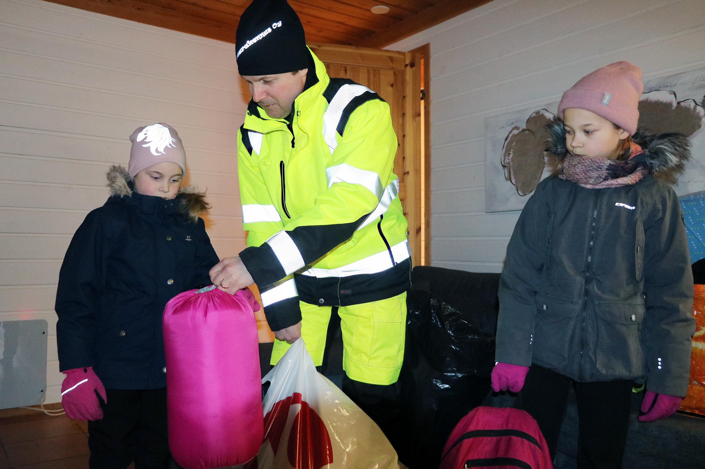 Vesa Saukko arvostaa paikallisia toimijoita, kuntaa ja 4H-yhdistystä, että ne järjestävät hiihtolomaviikolle lapsille ja nuorille mukavaa tekemistä.