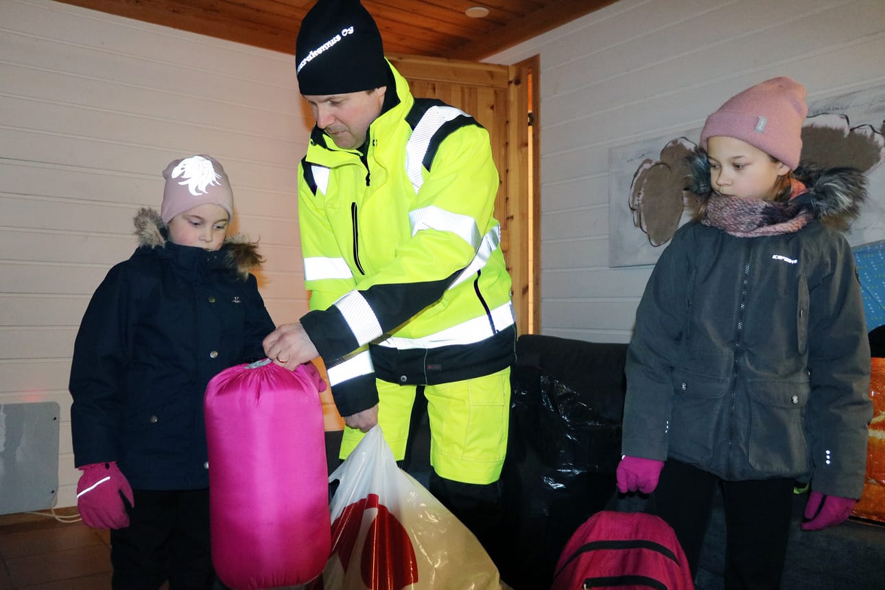 Vesa Saukko arvostaa paikallisia toimijoita, kuntaa ja 4H-yhdistystä, että ne järjestävät hiihtolomaviikolle lapsille ja nuorille mukavaa tekemistä.