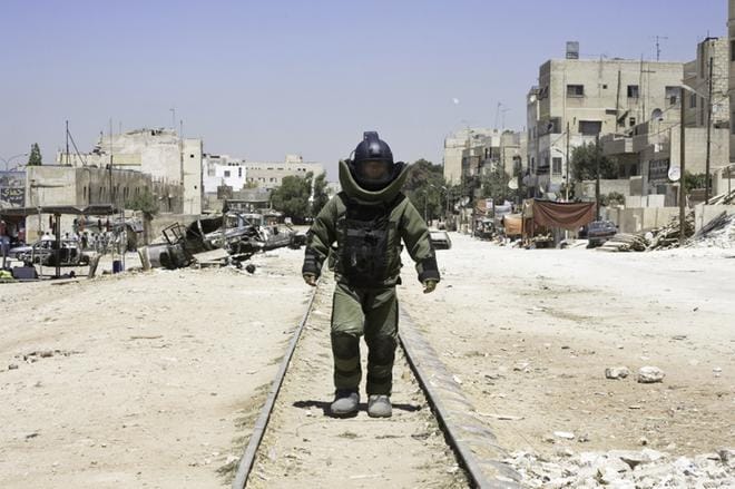 Kuuden Oscarin toimintadraama The Hurt Locker kysyy myös, mitä tapahtuu sotilaalle sen jälkeen, kun vaativa sotakomennus on ohi? KUVA: Sub