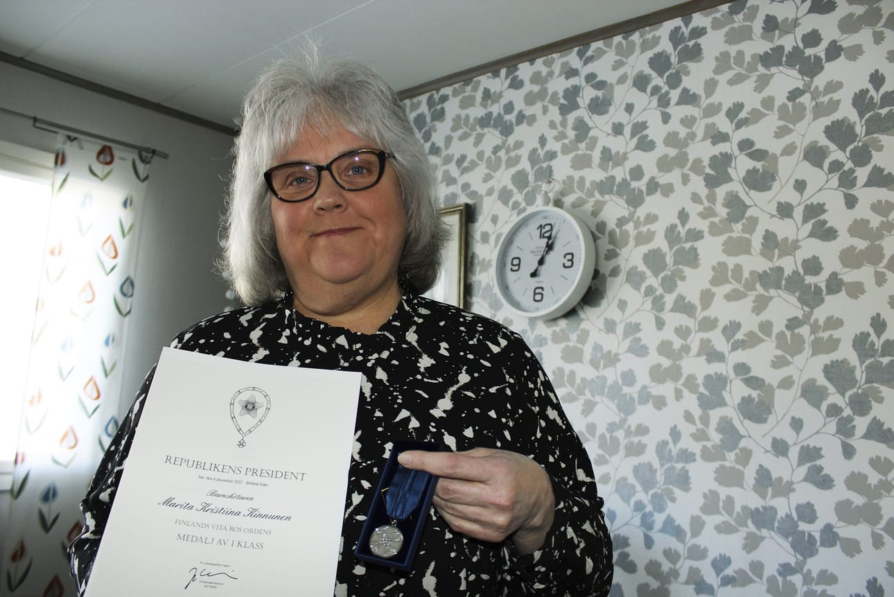 Ammatistaan nauttiva Marita Kinnunen sai työstään kunniaa.