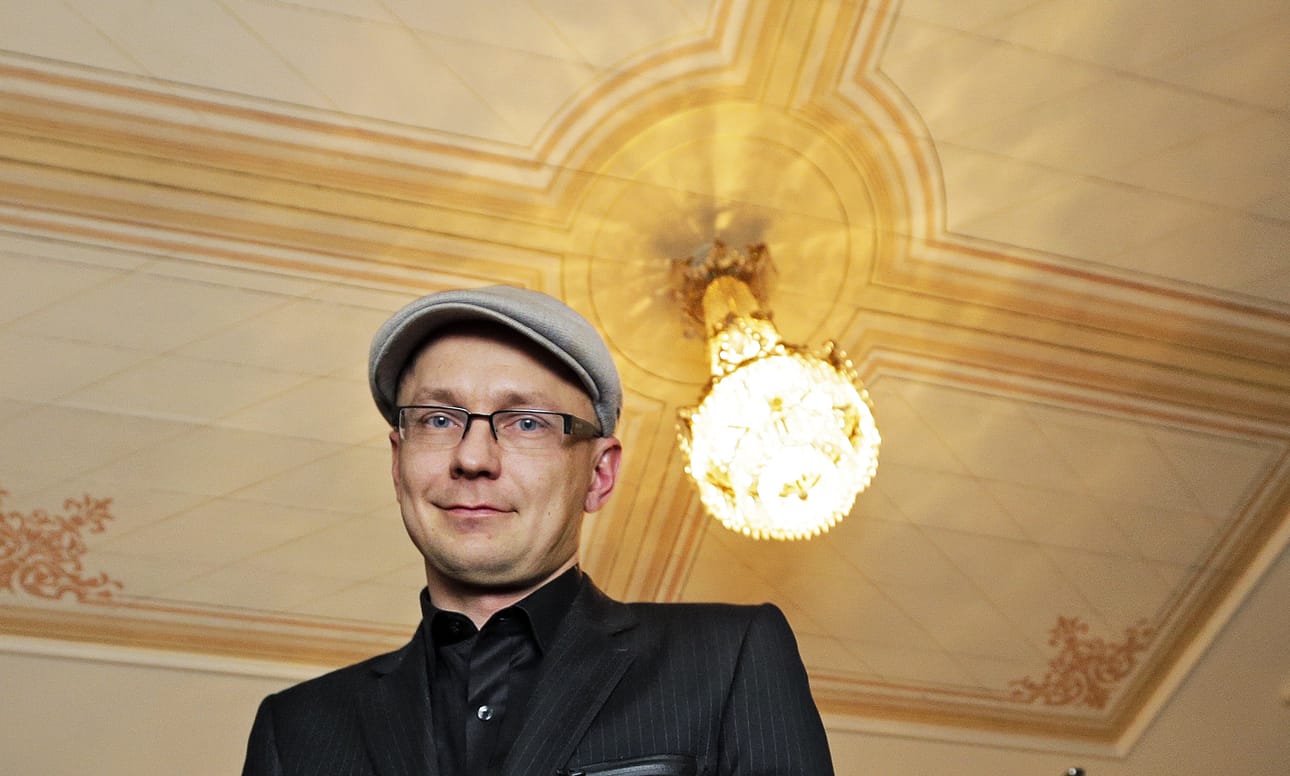 Ohjaaja Mika Ronkaisen mukaan tiet Klaffin kanssa erkanivat yhteisymmärryksessä.