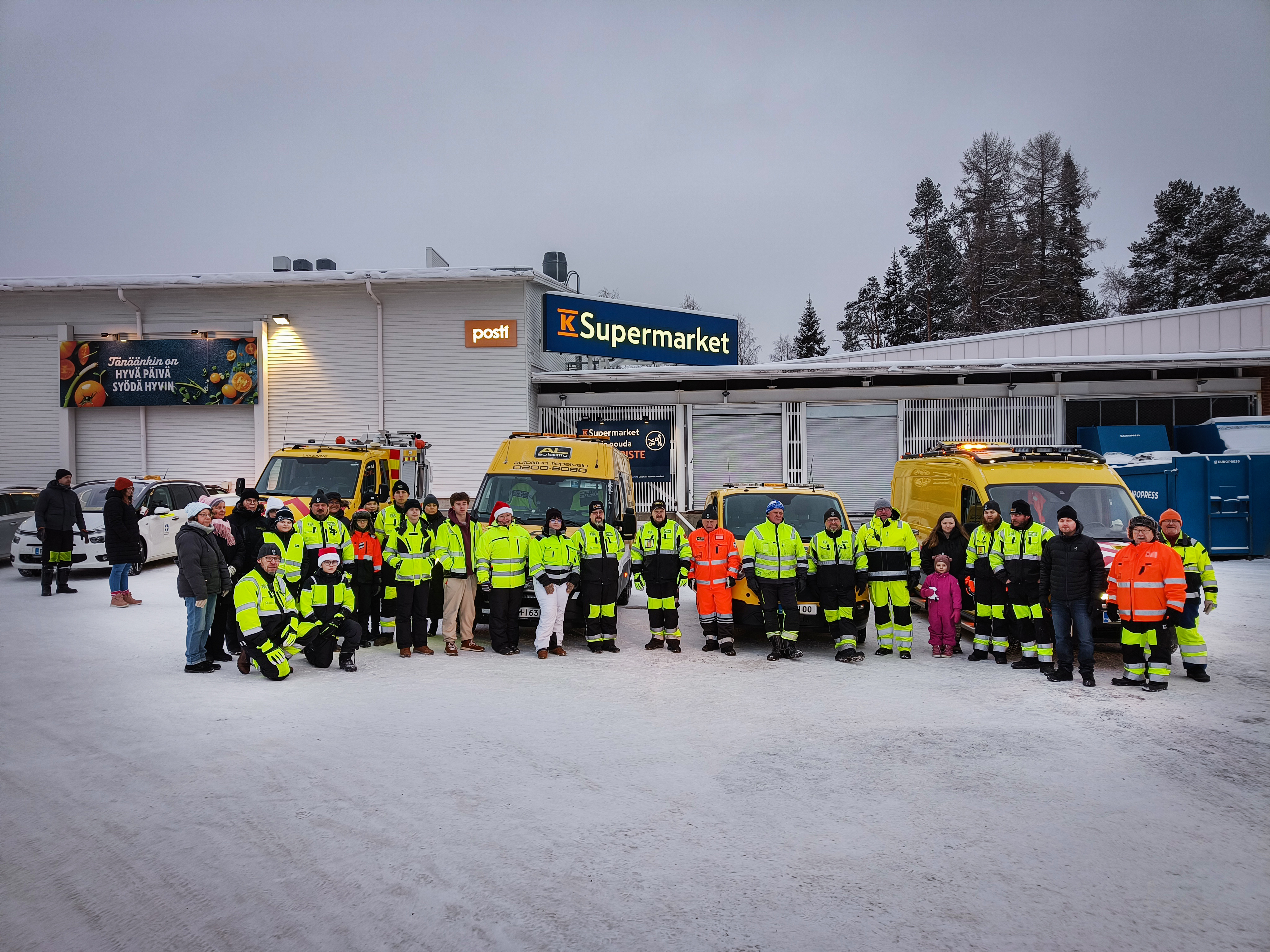 Operaatio Lumihiutale käynnistyi Pudasjärvellä – Autoliiton tiepalvelu turvaa matkaa joulunpyhien yli