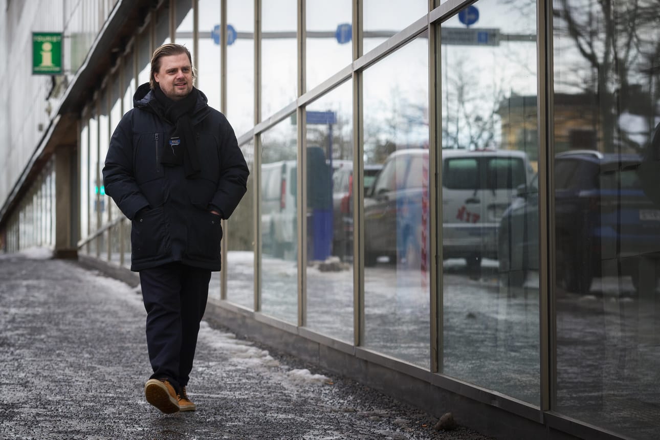 Janne Einola kertoo, että Suomeen paluunsa jälkeen hän on ehtinyt käydä Vaasassa vuoden aikana jo yhtä monta kertaa kuin edellisenä kuutena vuotena yhteensä.
