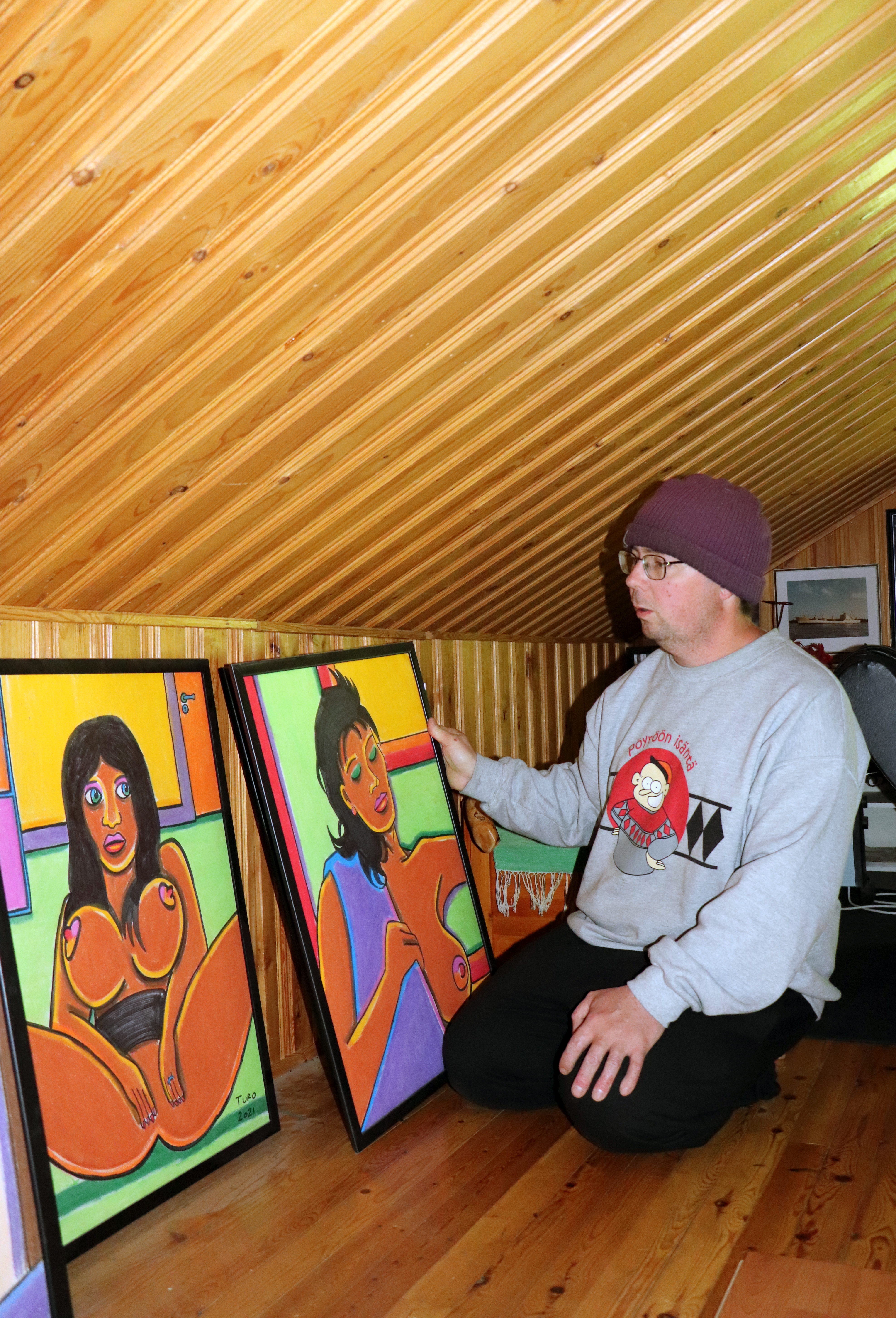 Turo Granlund ei kaihda mitään aikakautta, suuntausta tai aihetta, jos esine on kiehtova – "keräilijät ovat maailman onnellisimpia ihmisiä"