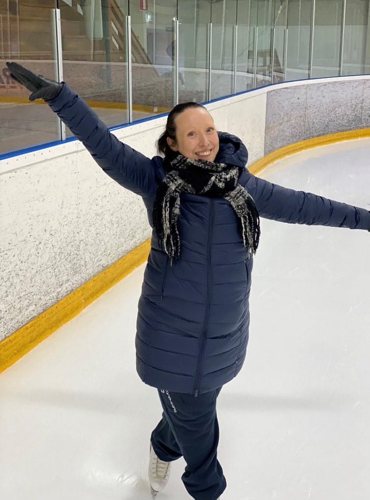 Tarja Kunnas tulee valmentamaan taitoluistelua Oulaisissa.