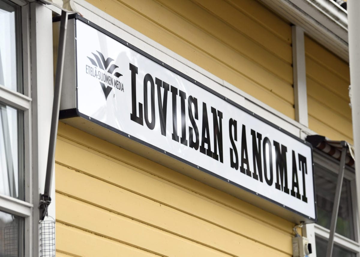 Loviisassa on viimeisen viikon aikana kuohunut paikallisen kaupan ja Loviisan Sanomien välillä. LEHTIKUVA / Anni Ågren