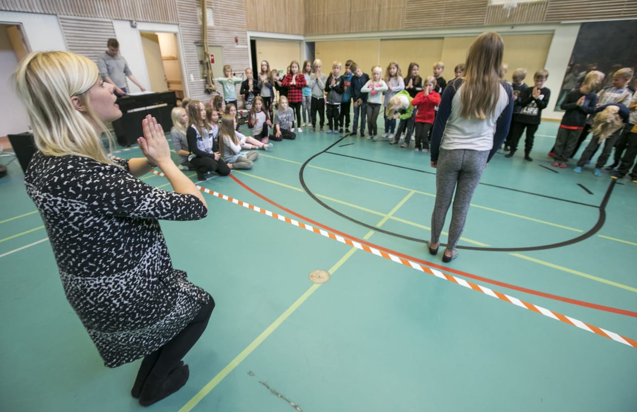 koululaisooppera Ihmepoika A Pateniemen koulussa