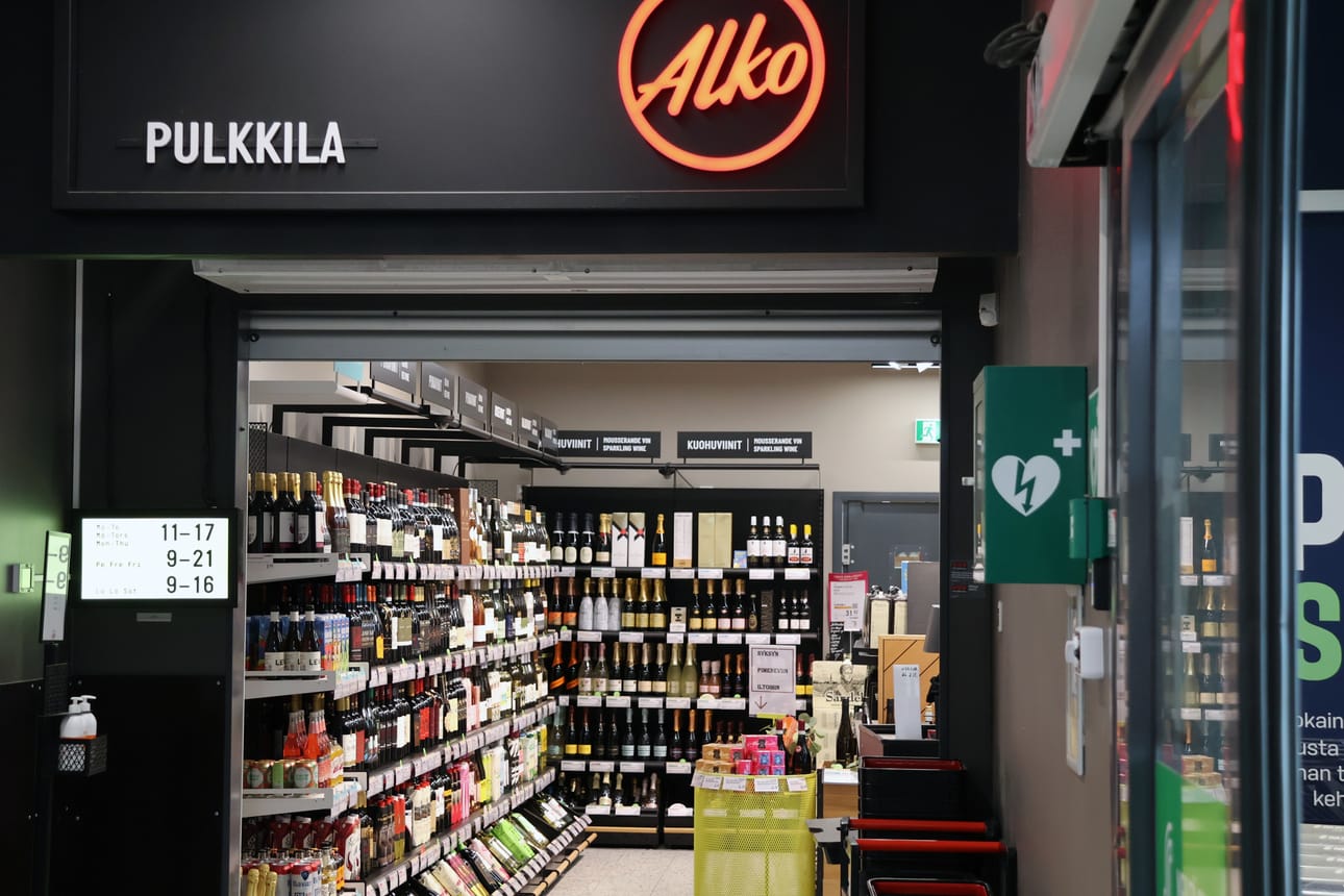 Pulkkilan Alko on vain 44 neliömetrin kokoinen.
