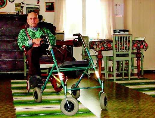 Kotiavun varassa. Piehinkiläinen Vilho Mattila, 83, asuu mieluummin kotona, jos vain terveys siihen antaa mahdollisuuden.