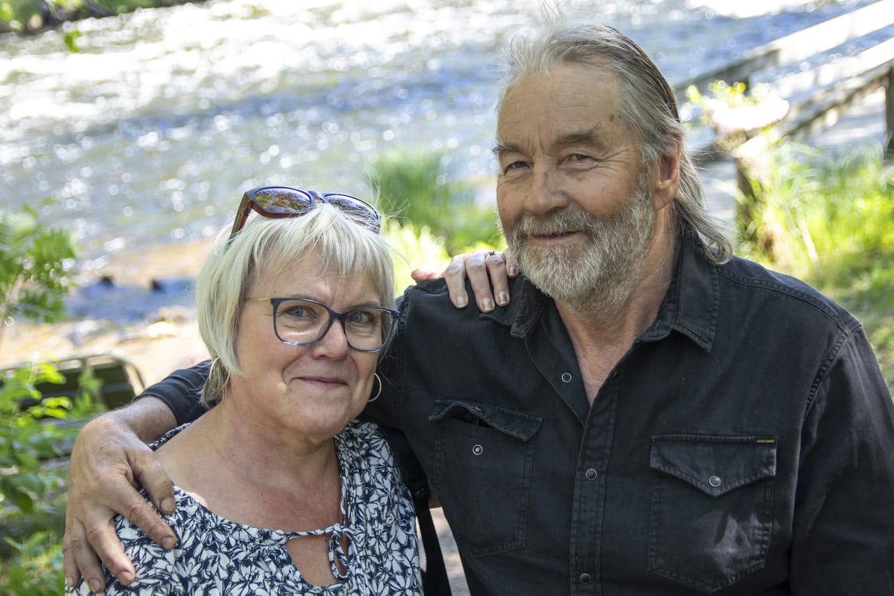 Lauri Kumpula ja Anne Kultanen sytyttävät oman kokon, jos sää sallii.