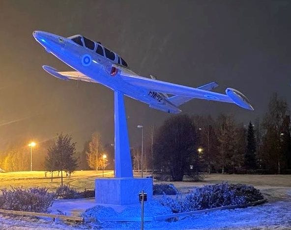 Valoviikoilla ja itsenäisyyspäivänä ollaan sinisessä.