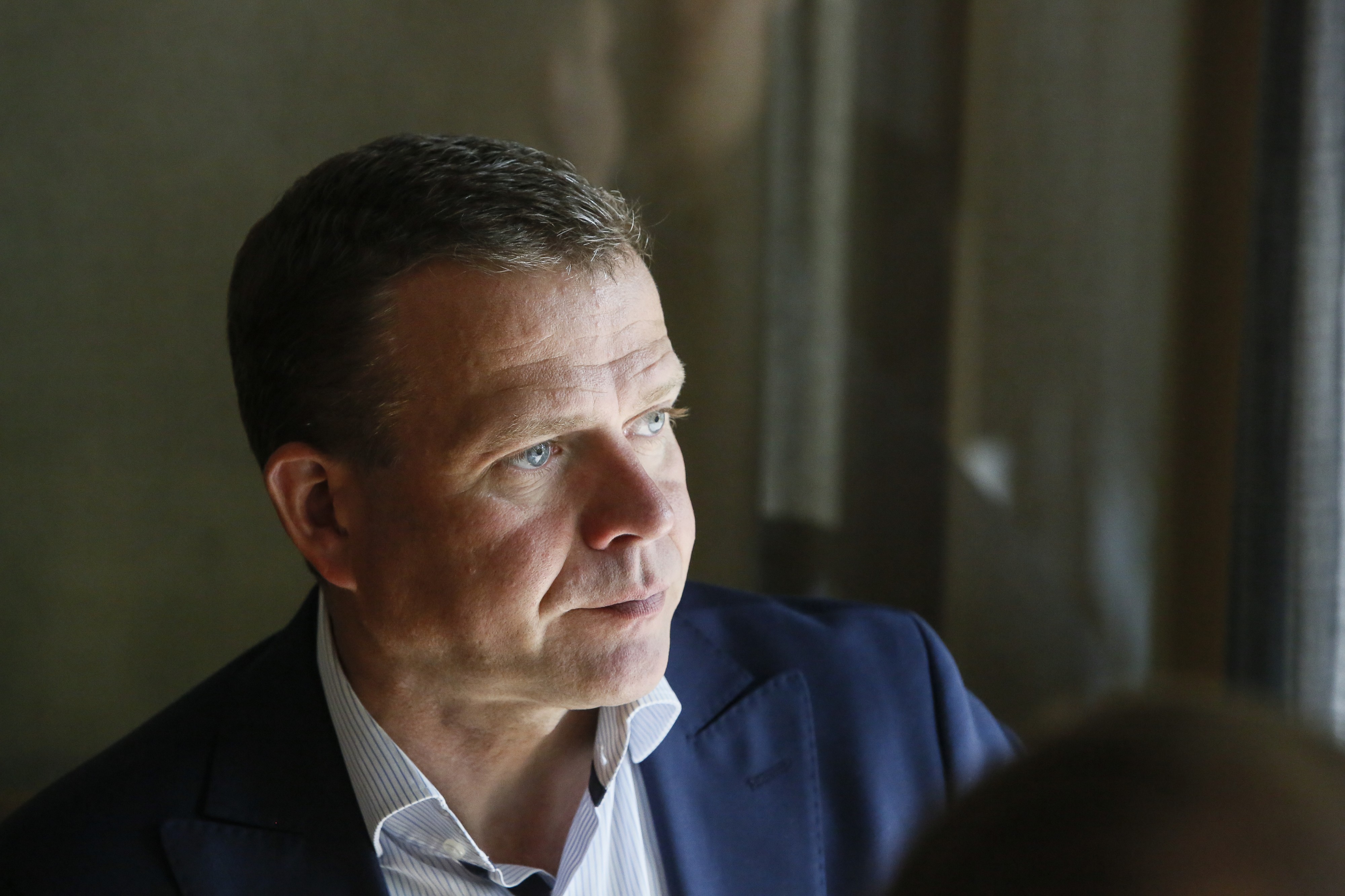 Kokoomuksen puheenjohtaja, valtiovarainministeri Petteri Orpo erottuu pääministerikyselyn selkeäksi kakkoseksi.