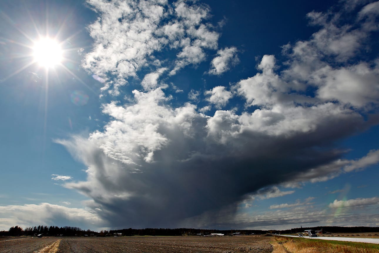 Pohjanmaan lakeus on arkkipiispalle vertauskuva Jumalan ja ihmisten maailman liittymäkohdasta.