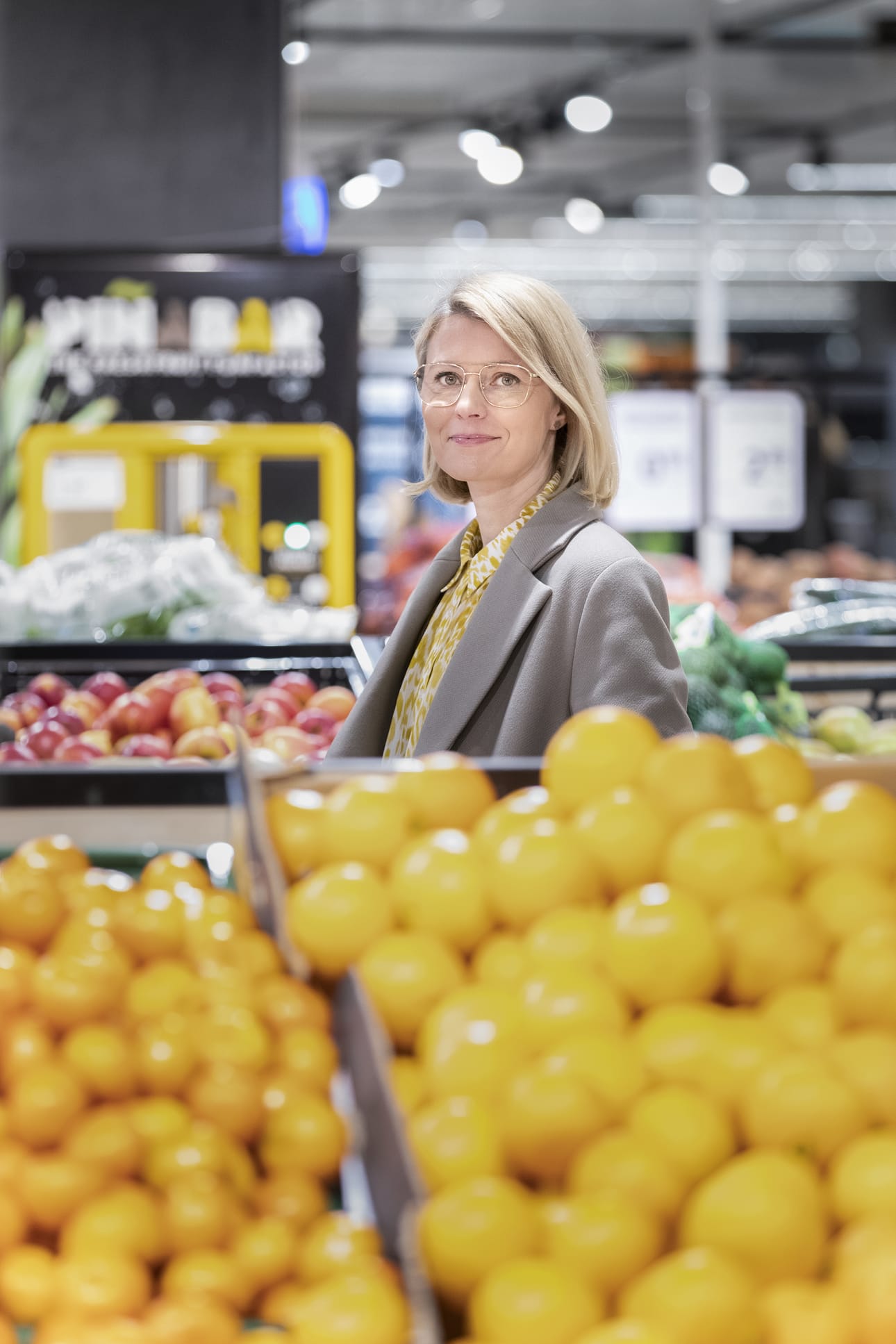 Arinan henkilöstö- ja viestintäjohtaja Minna Salonen korostaa kesätyöhakijan joustavuutta ja käytettävyyttä alalla, jossa tehdään myös vuorotyötä. Arina tarjoaa tänä vuonna kesätyön noin 360 täysi-ikäiselle sekä 2–3 viikon tutustumisjaksoja noin tuhannelle kesä-ässälle.