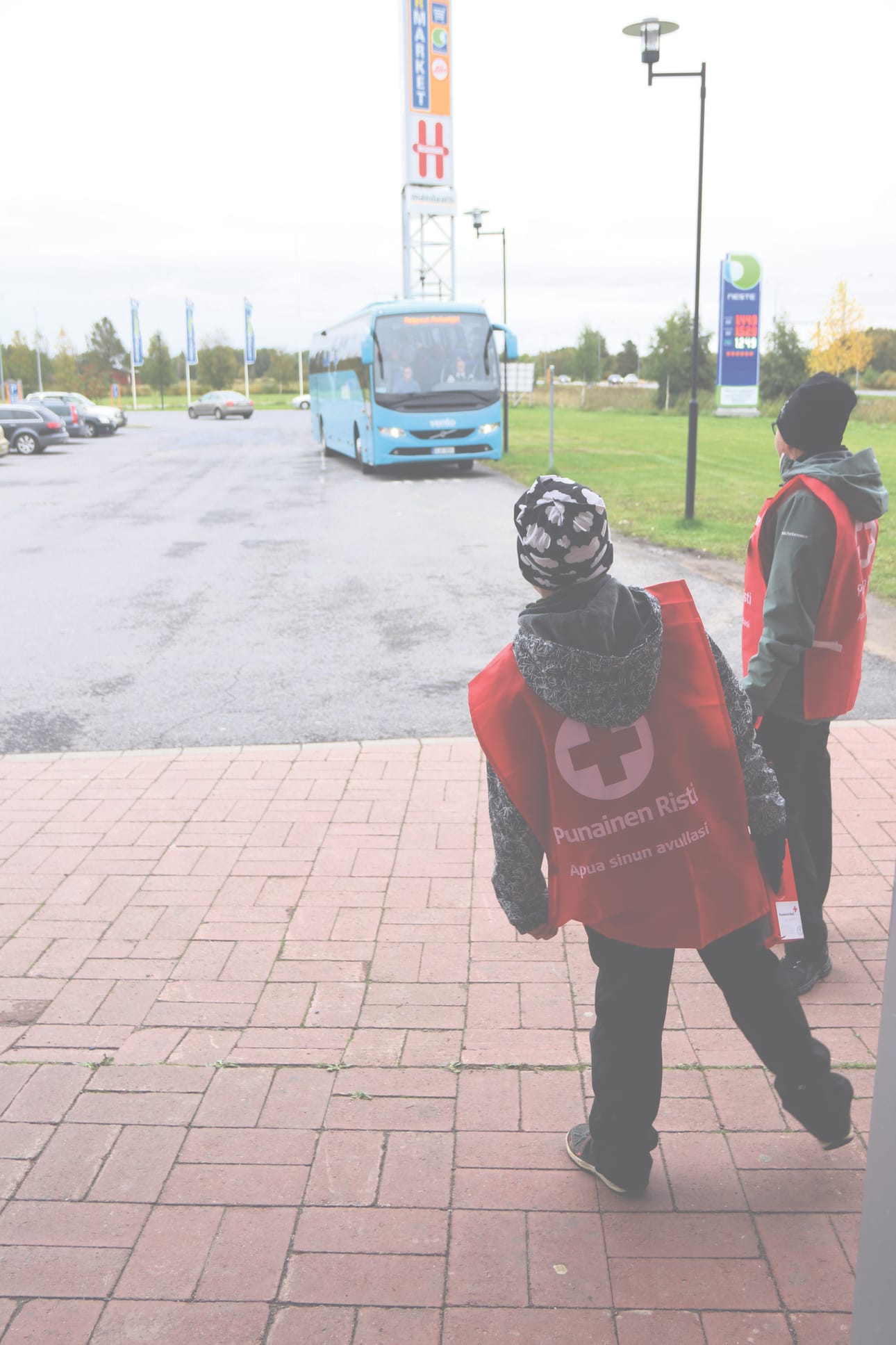 Imatran turistibussin mukana tuli monta kilahdusta keräyslippaaseen.