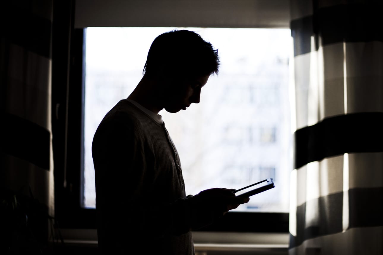 Jo muutamasta virallisesta rekisteristä saa selville monia asioita.