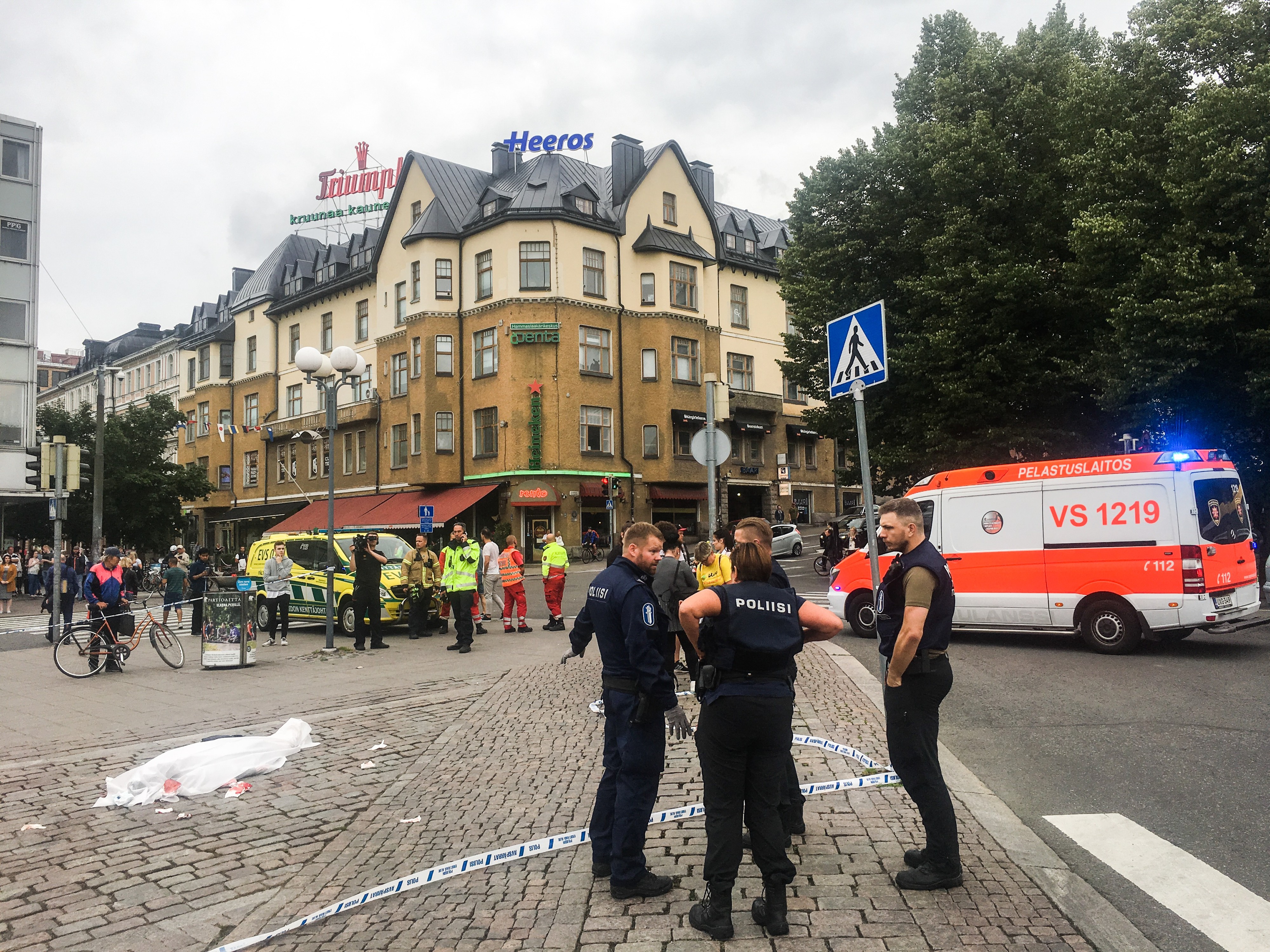 Turun keskustassa tapahtui puukotuksia perjantaina.