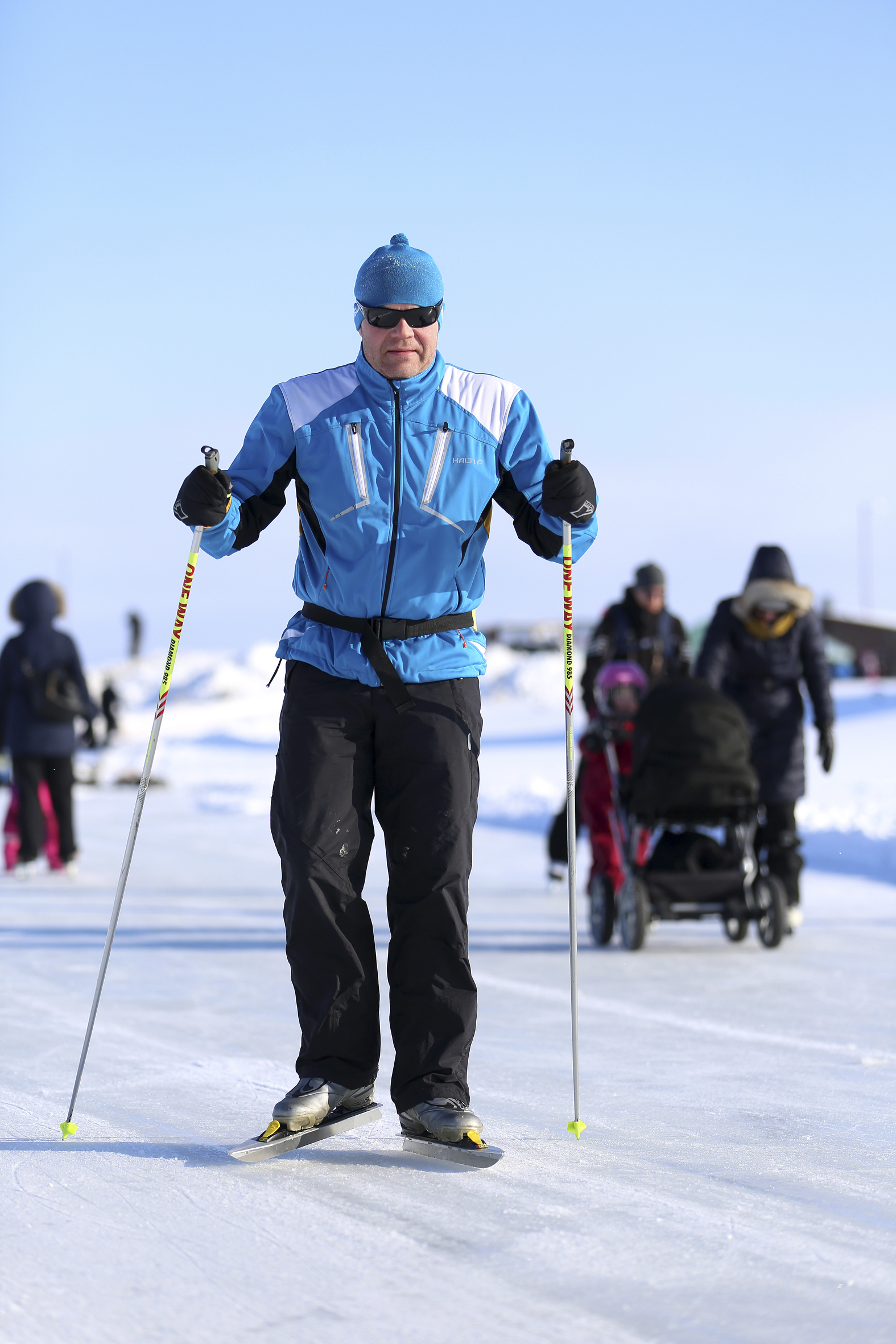 Raino Valtanen luisteli 8,2 kilometrin mittaisen luisteluradan päästä päähän eikä keksinyt muuta moitittavaa kuin vastatuulen Hailuotoon päin tullessa.