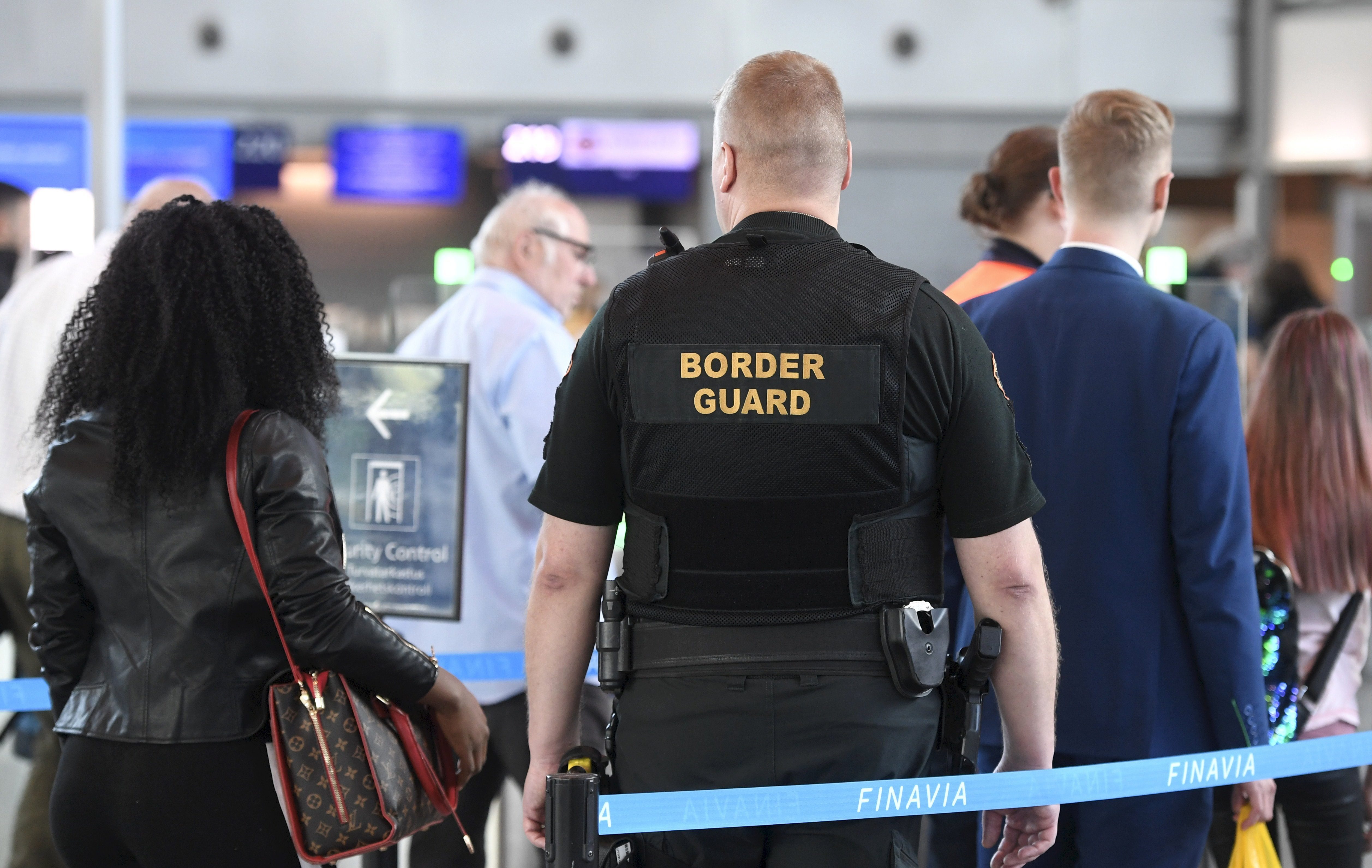 Uutissuomalainen: Schengen-alueelta Suomeen tulee vuosittain satoja ihmisiä laittomasti