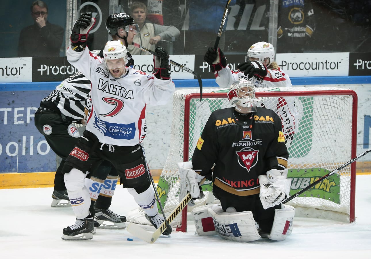 Kärpät pelaa runkosarjan viimeisen kotiottelunsa tiistai-iltana, kun se kohtaa JYPin Jyväskylästä.