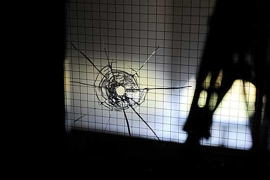 Koulusurmaaja Matti Saari ampui opinahjossaan Kauhajoella suuren määrän laukauksia.