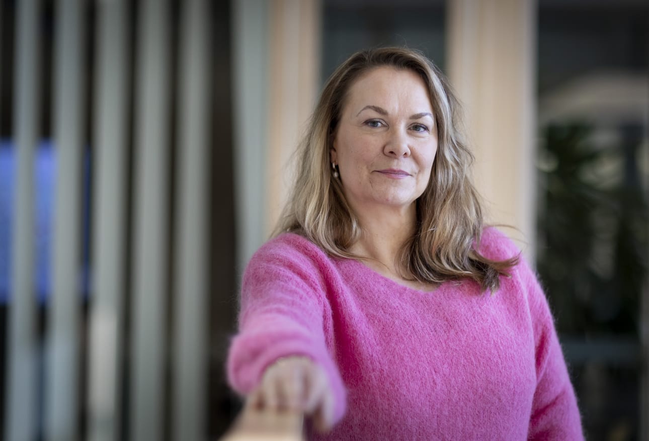 Joukkoliikennepäällikkö Helena Väliaho kertoo, että Oulun seudun liikenteen ensi kesän liikennesuunnitelma on valmis. Ensi talvikauden liikennettä on paraikaa työn alla.