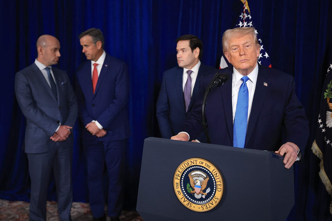 Yhdysvaltain presidentti Donald Trump ylisti tiedotustilaisuudessa sotilasoperaatiota Venezuelassa.