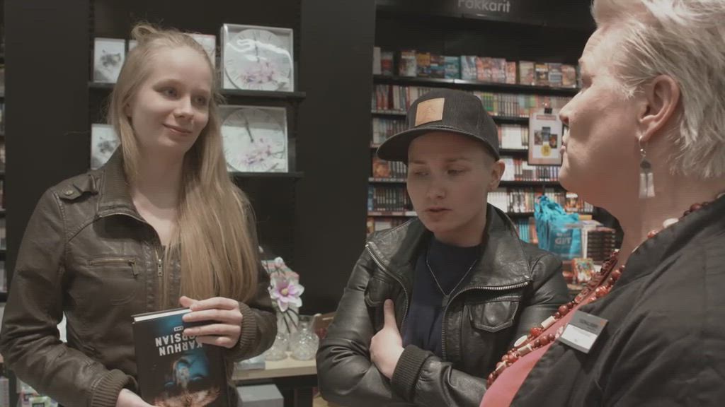 Revontulen supernaiset Sonkkelin ja Maijun apuna – Vähän personal shopperia, paljon perusturvapinoa