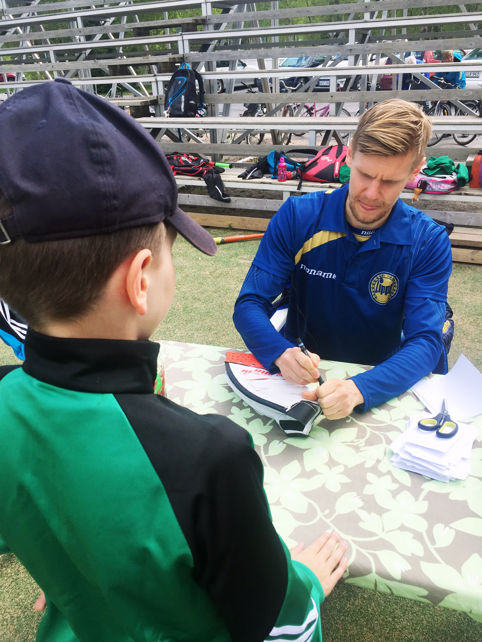 Joonas Hiirikosken nimmarit kävivät kaupaksi.