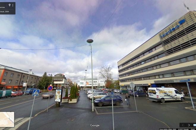 Googlen Street View -näkymät ovat vielä melko toisennäköiset kuin miltä Seinäjoella nyt näyttää esimerkiksi Vekseliaukion kohdalla. Kuva: Google