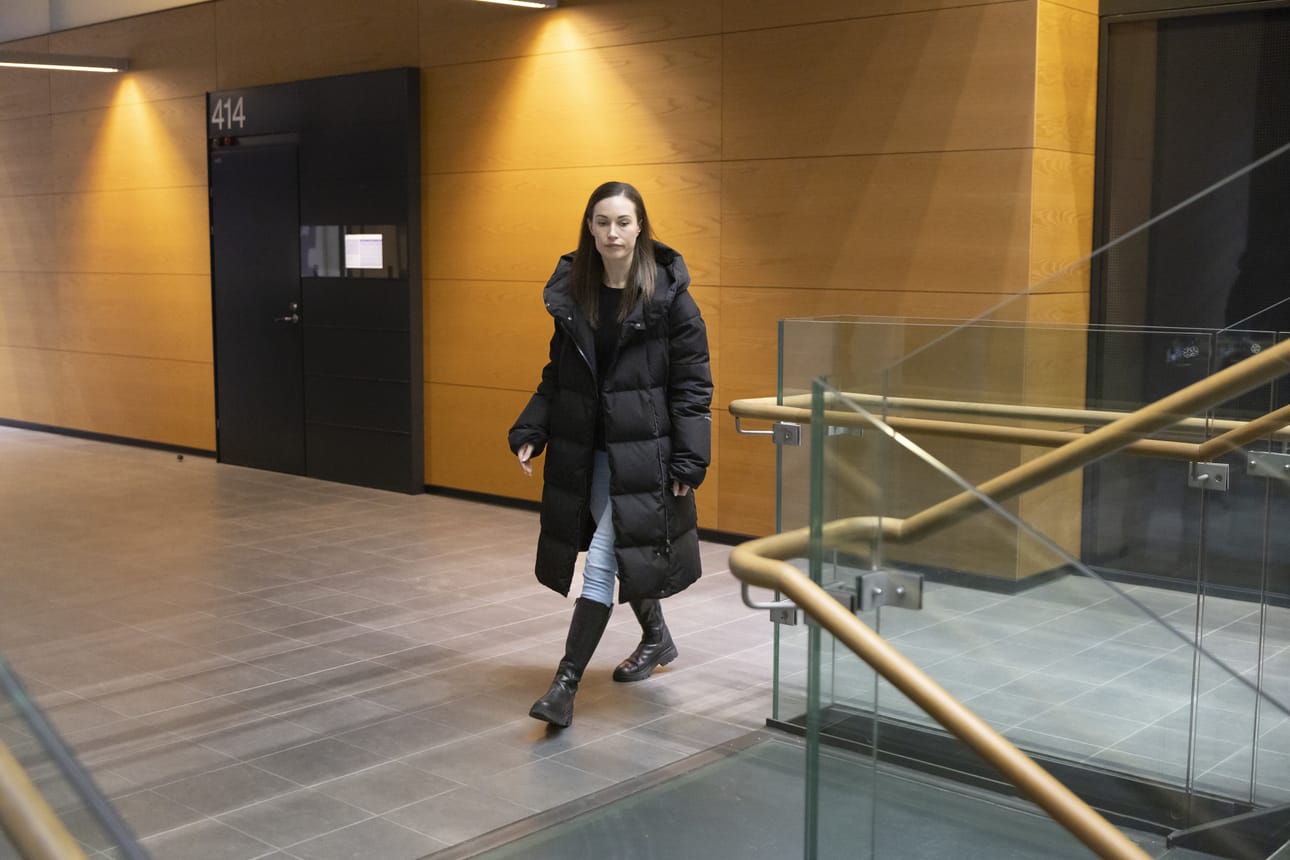 Sanna Marin Helsingin käräjäoikeudessa perjantaina.