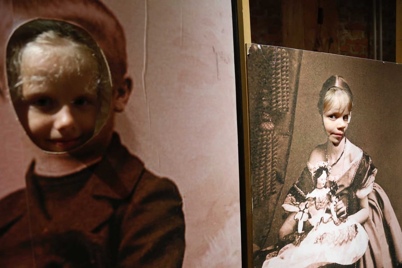 Ria Eteläisen ja Nia Mikkosen mielestä museossa mukavinta olivat simpukat. Nia ihmetteli eikö museolla ole esillä lainkaan spinnereitä.