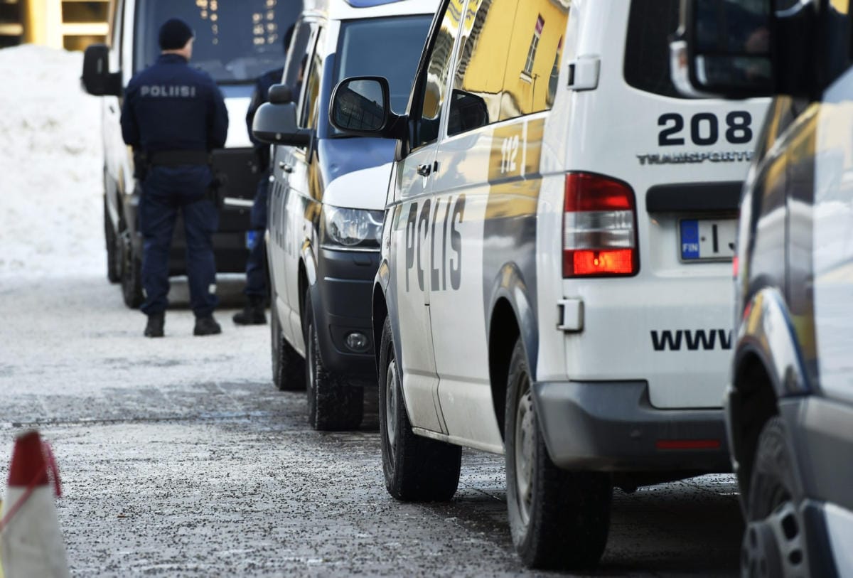 Vain neljässä poliisilaitoksessa ei ole rikollisen tai epäsopivan toiminnan vuoksi irtisanottu yhtään poliisia virkasuhteesta kahden viime vuoden aikana. LEHTIKUVA / EMMI KORHONEN