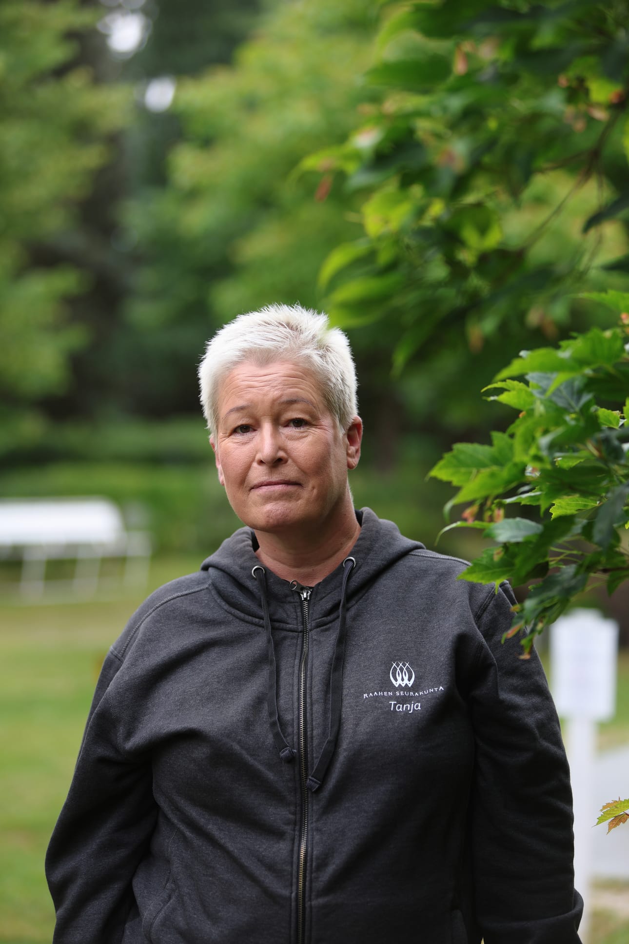 Tanja Merikanto toimii Raahessa seurakuntamestarina.