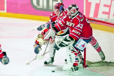 Ottelun ykkönen. HIFK:n veräjänvartija Mikko Rämö.
