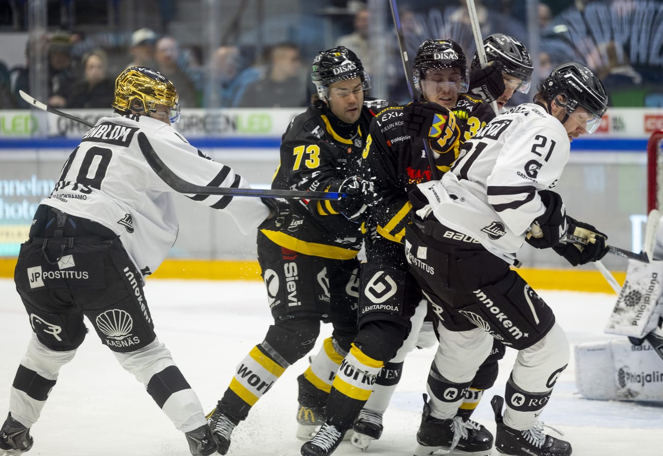 Kärpät ja TPS vääntävät parhaillaan sarjapisteistä Raksilassa.