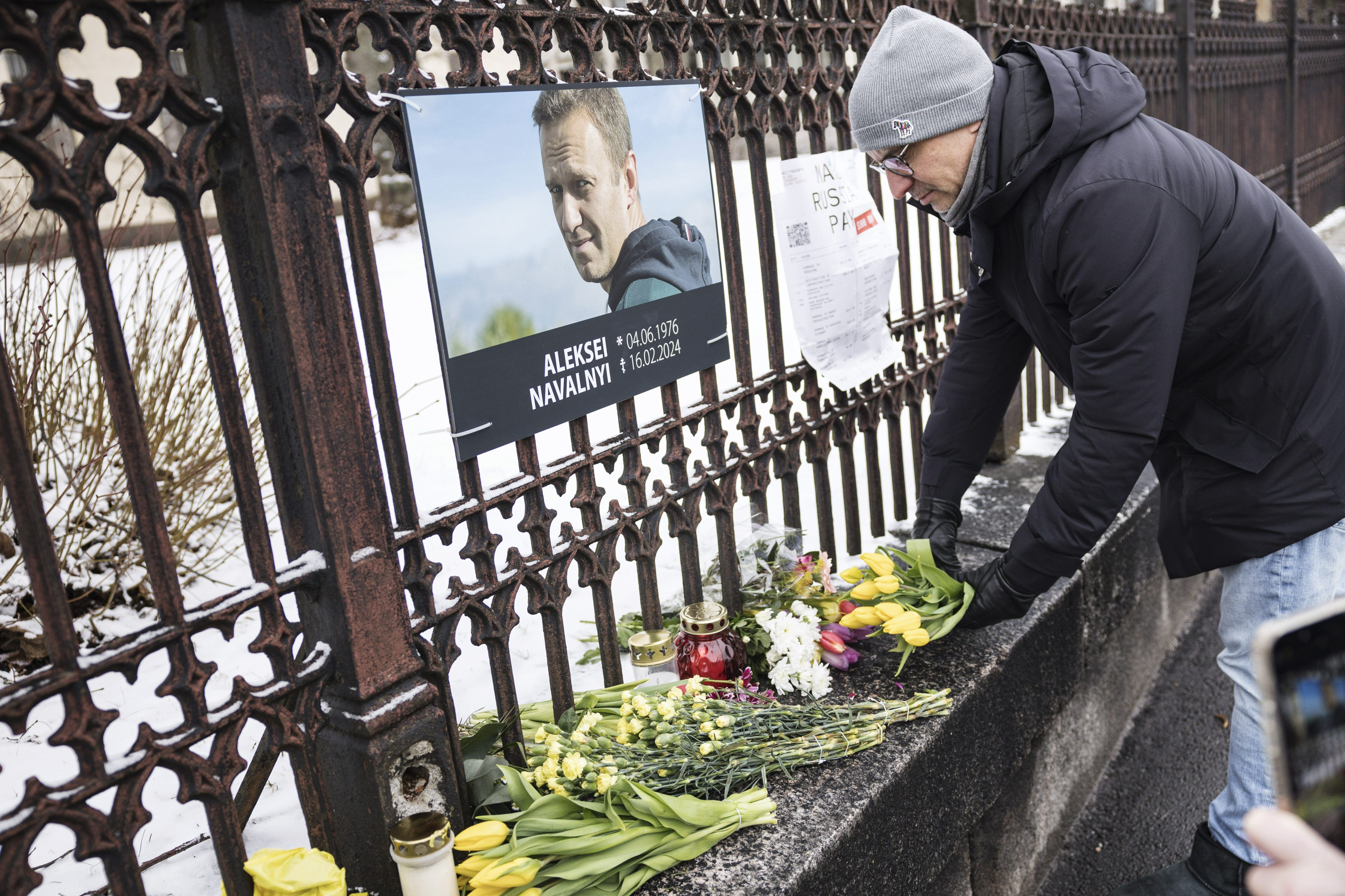 Viiden maan yhteislausunto: Aleksei Navalnyi myrkytettiin nuolimyrkkysammakon myrkyllä