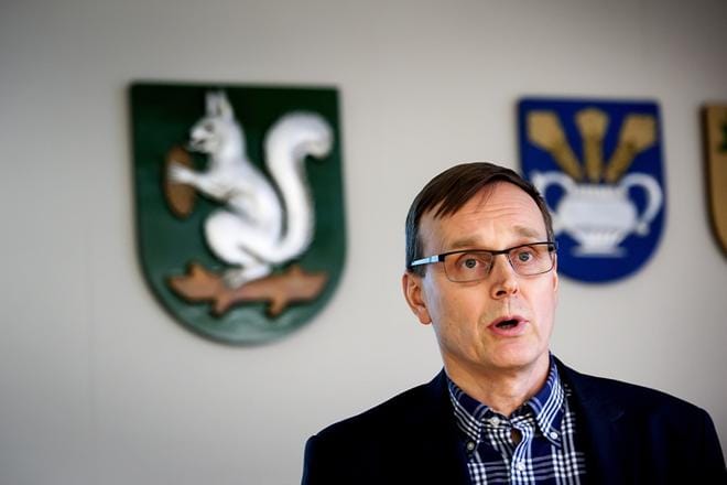 Laihian kunnanjohtaja Juha Rikala varoitti eilen valtuutettuja, että tuleva maakuntauudistus vie laihialaisilta kaiken sananvallan sosiaali- ja terveyspalveluihin. KUVA: KALLE LYDMAN