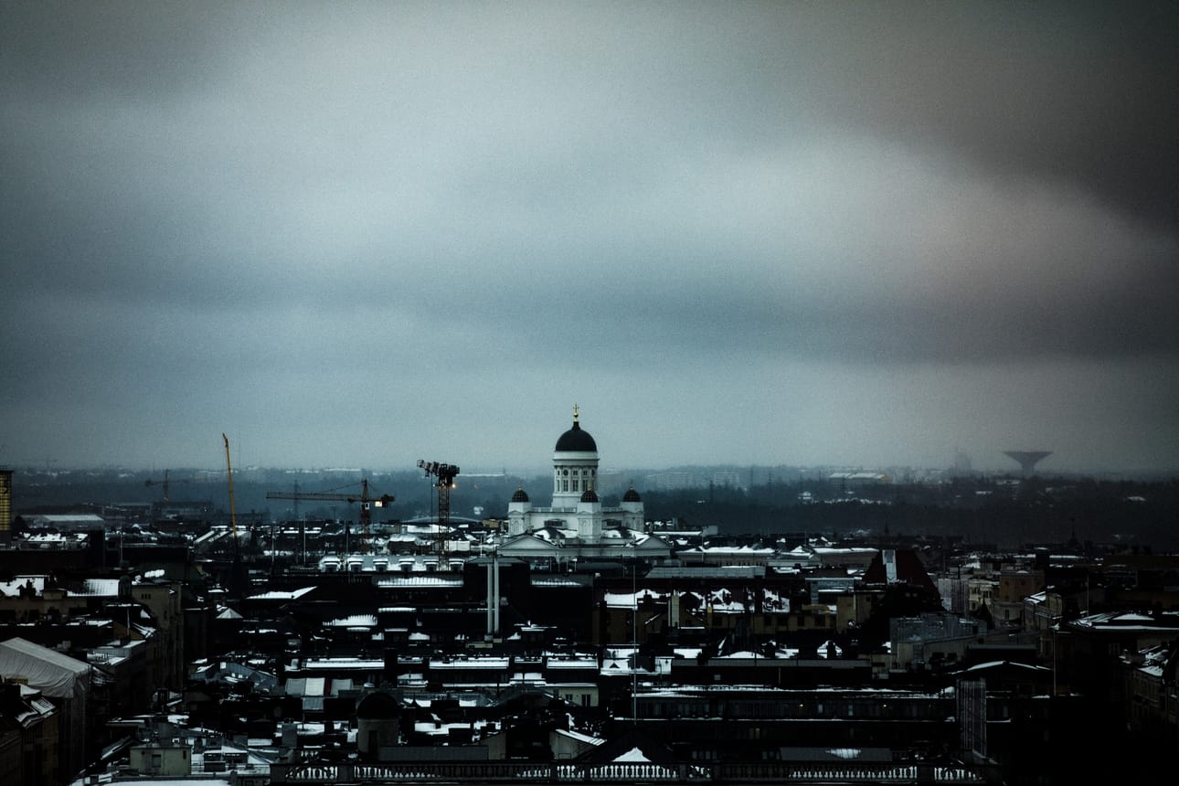 Helsingin Malmin seurakuntaneuvoston esityslistalla on kirjattu väite, että hiippakunnan tuomiokapituli jättäisi rankaisematta pappeja, jotka vihkivät samaa sukupuolta olevia avioliittoon. Sukupuolineutraali avioliittolaki astuu voimaan 1. maaliskuuta.