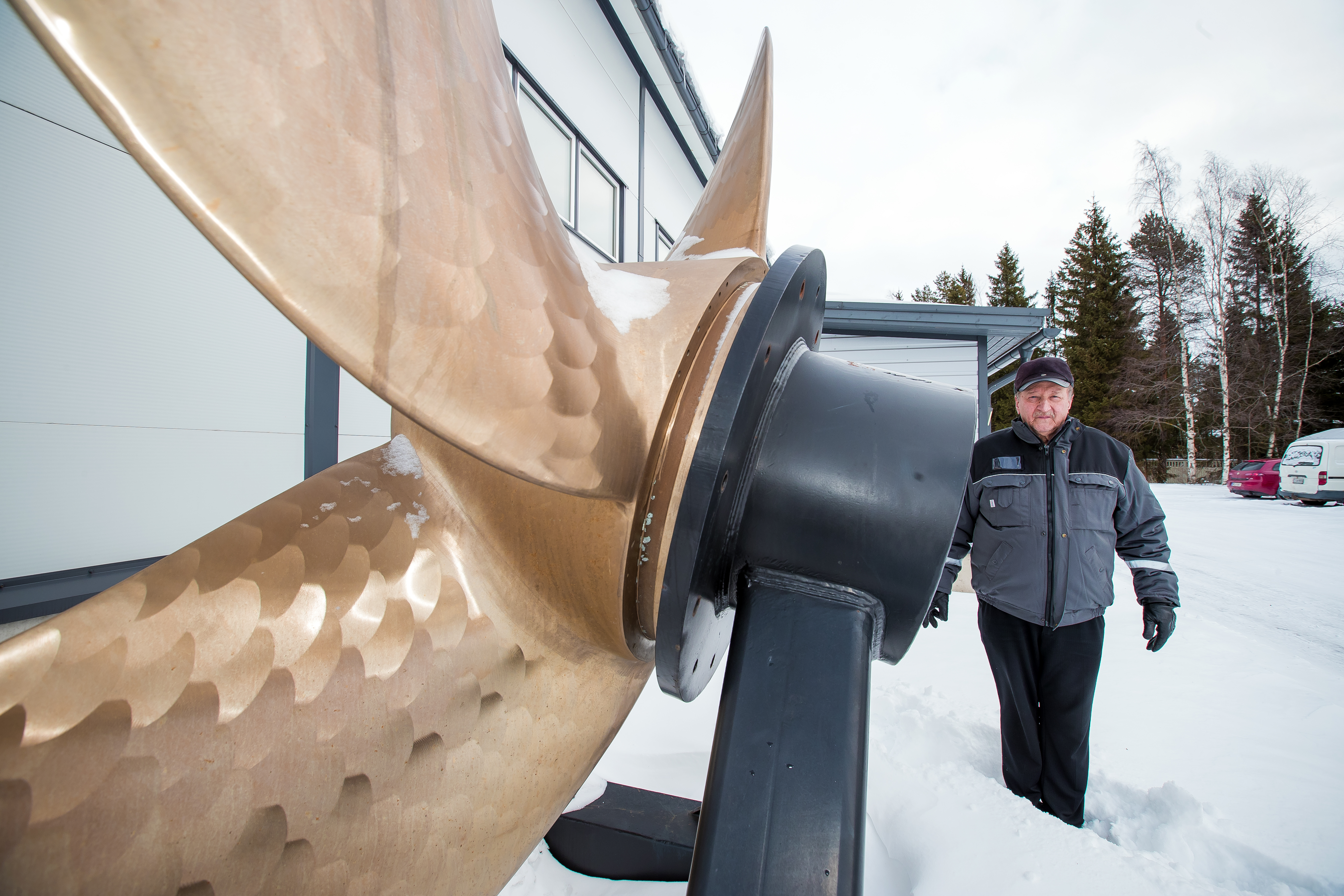 Potkurin pinta kiiltelee komeasti.