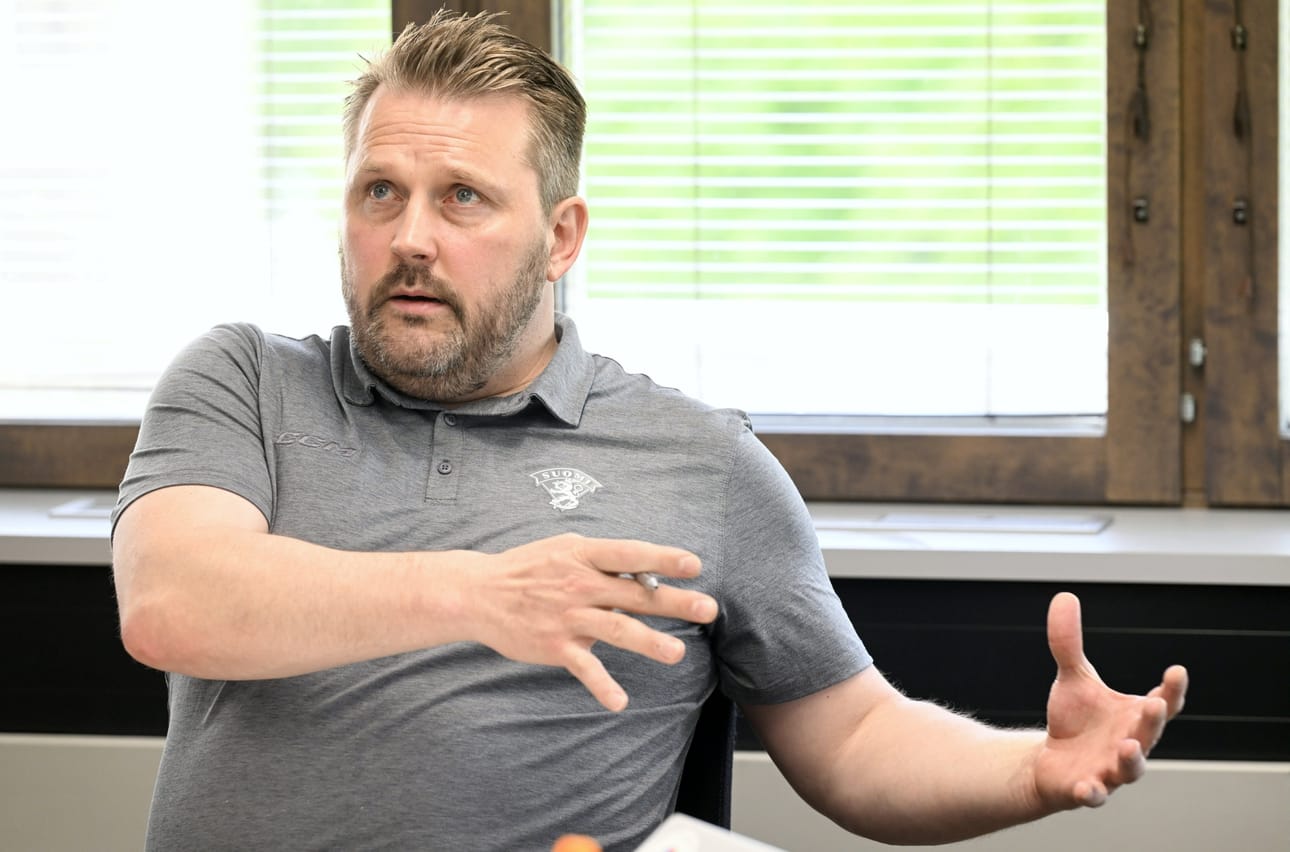 Antti Pennanen on tarkastellut kisojen jälkeen analytiikan kautta Leijonien pelaamista. LEHTIKUVA / Vesa Moilanen