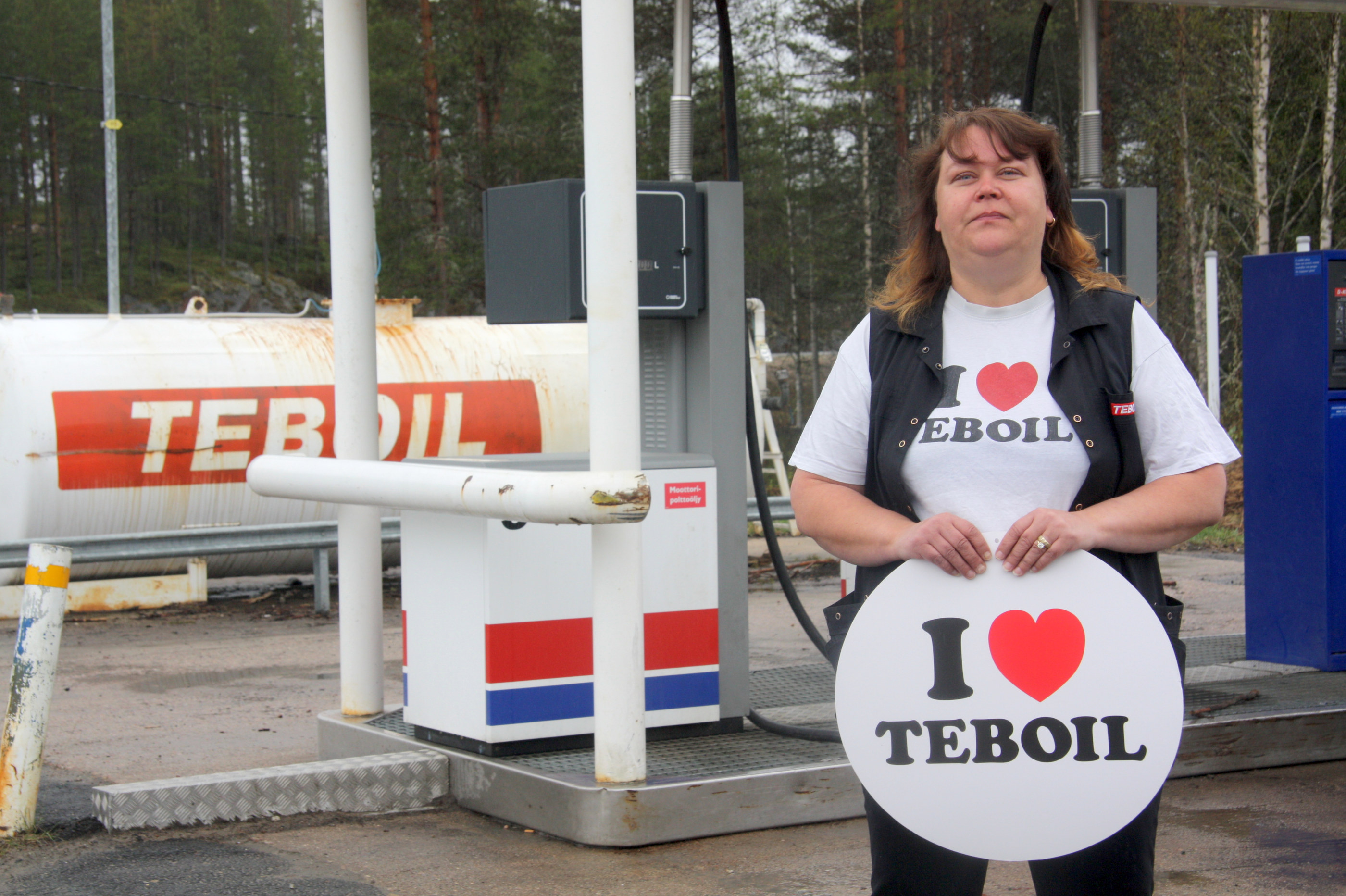 Satu Vääräniemi on tuttu näky myös kassan takana.