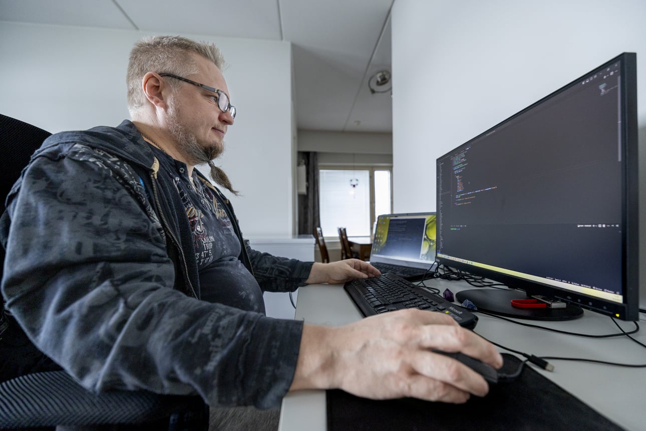 Oululaisen Matti Maikkolan ICT-projekti viivästyi viikkoja turvallisuusselvitysten ruuhkassa  – Laajassa selvityksessä tutkitaan pankkitilitkin