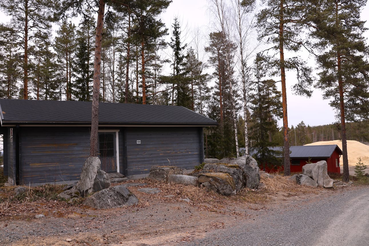 Lapväärttiläisen urheiluseura If Länken skin kanssa on tehty viisivuotinen sopimus Pyhävuoren alueen kehittämisestä ja hoidosta. Kuvassa on alueella oleva korsumuseo.