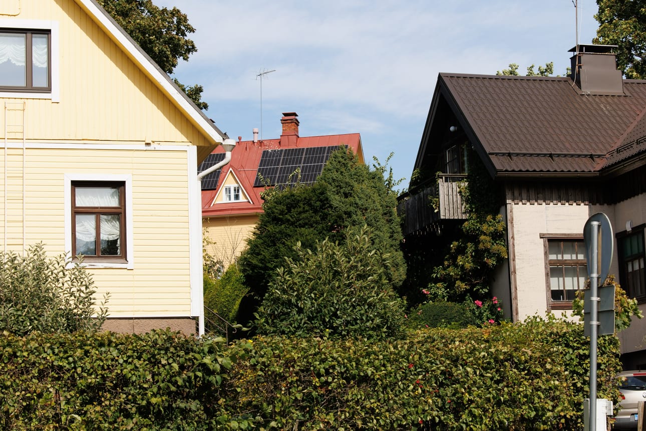 Maanmittauslaitos selvitti, miten paljon ja millä hinnalla omatonttisia omakotitaloja on myyty.