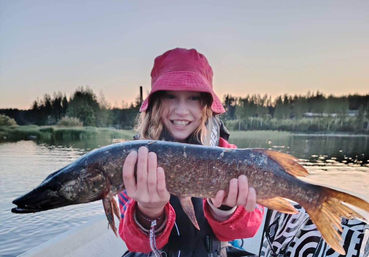 Tämä petokala tarttui Friidan uistimeen.