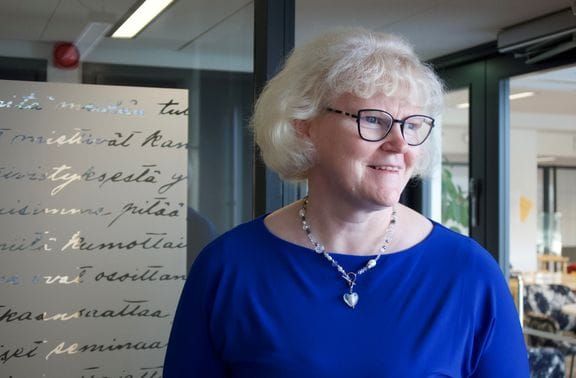 Kotimaisten kielten tutkimuskeskuksen johtaja Leena Nissilä on valittu Oulun yliopiston hallituksen puheenjohtajaksi.