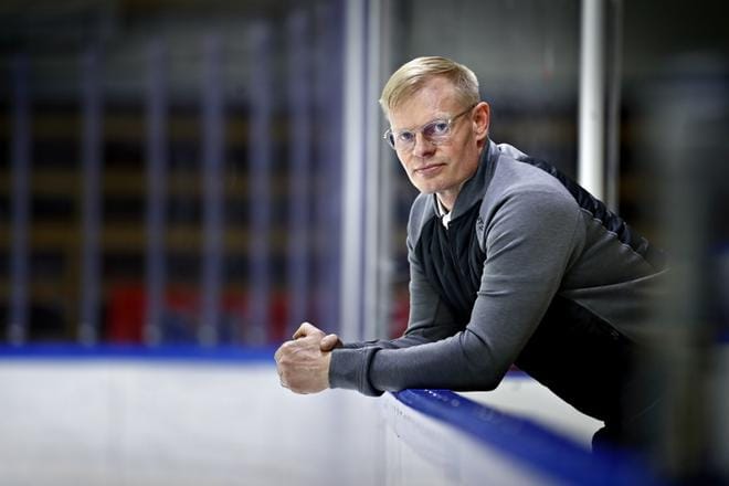 S-Kiekon uusi päävalmentaja Pasi Määttänen aikoo muuttaa Seinäjoelle ainakin osittain elokuussa, kun perhe jää Tampereelle. KUVA: TOMI KOSONEN