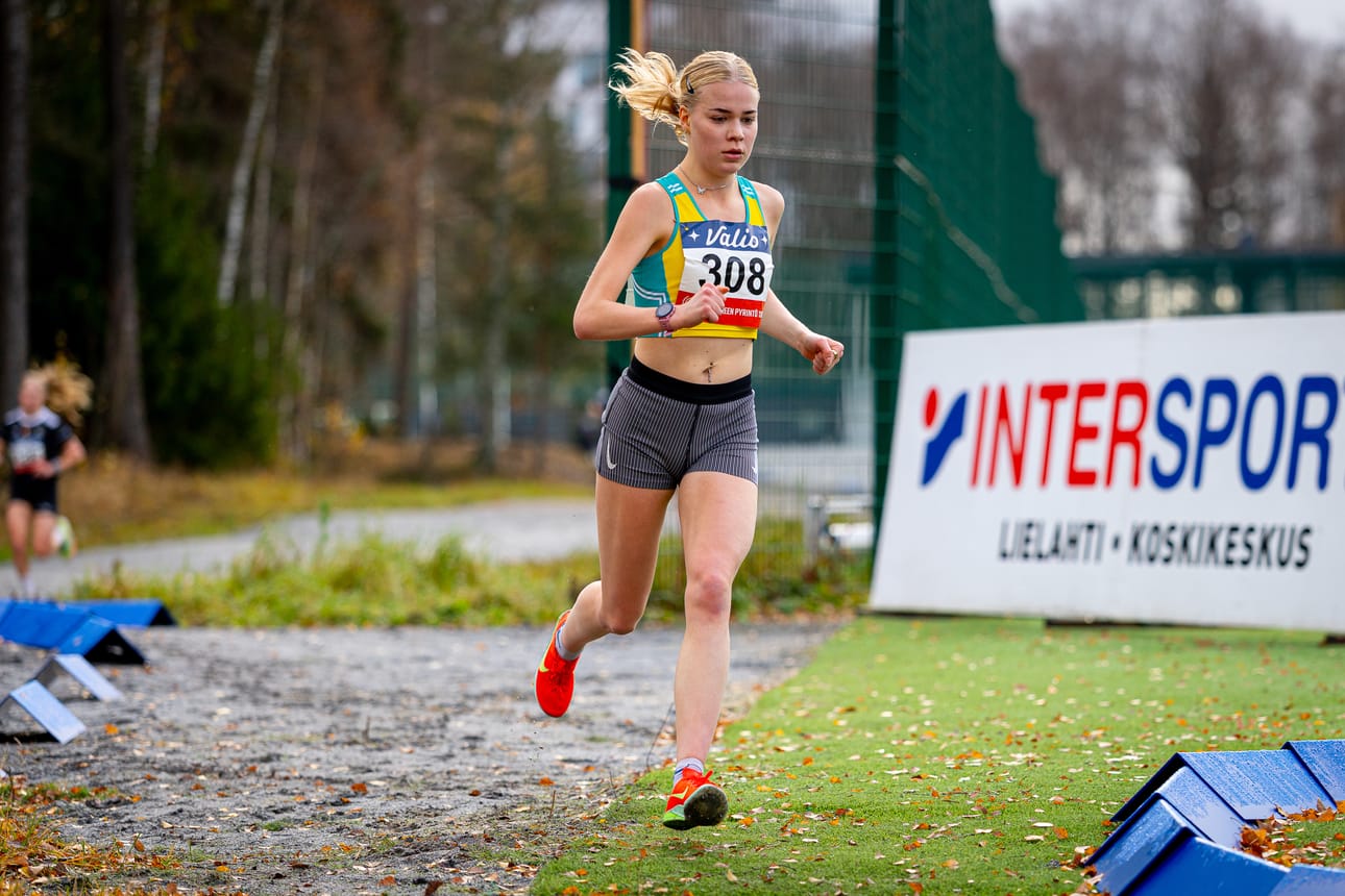 Ella Sorvisto oli naisten 10 kilometrin matkalla viides.